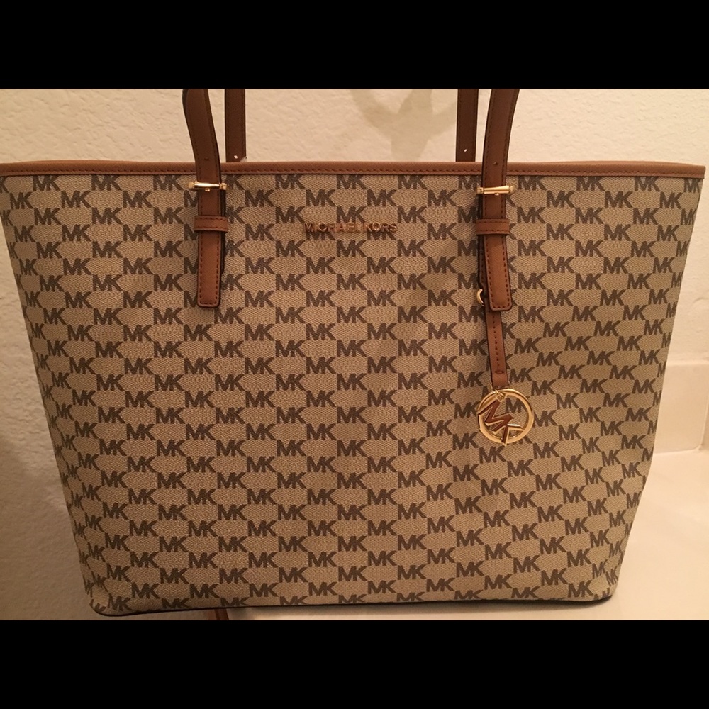 Michael Kors Tote